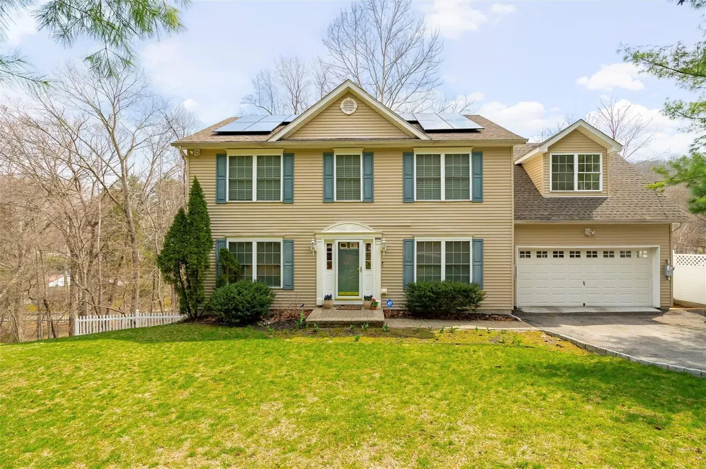 48 Wharton Drive Cortlandt NY 10567