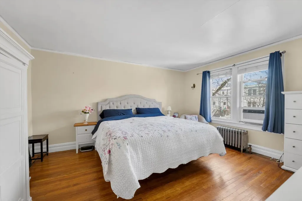 2545 Westervelt Avenue Bronx NY 10469