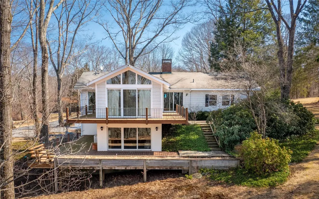 12 Berry Lane Pawling NY 12564