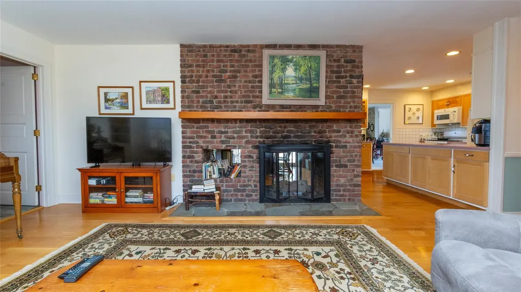 12 Berry Lane Pawling NY 12564