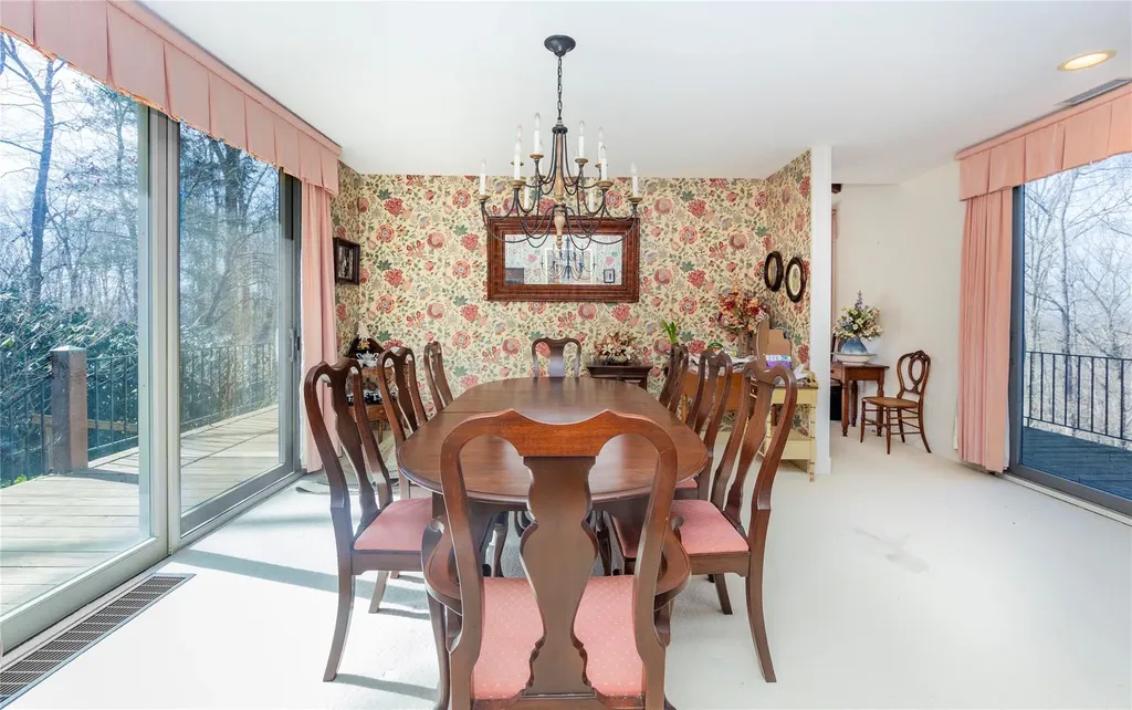 12 Berry Lane Pawling NY 12564