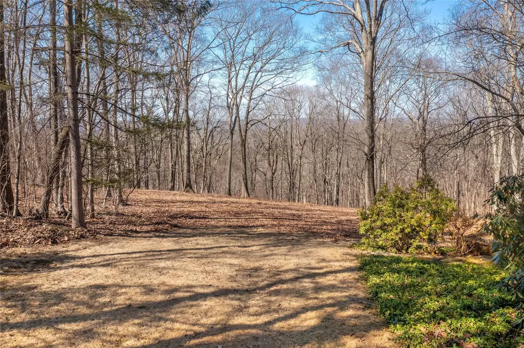 12 Berry Lane Pawling NY 12564