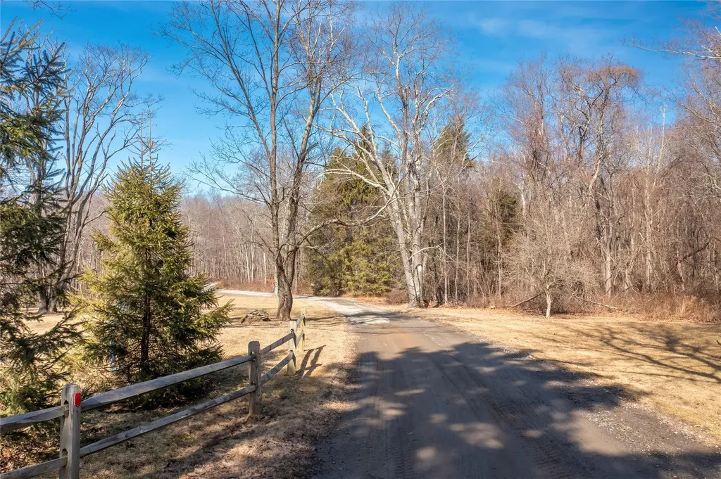 12 Berry Lane Pawling NY 12564
