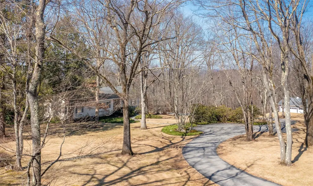 12 Berry Lane Pawling NY 12564