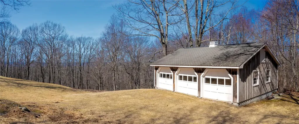 12 Berry Lane Pawling NY 12564