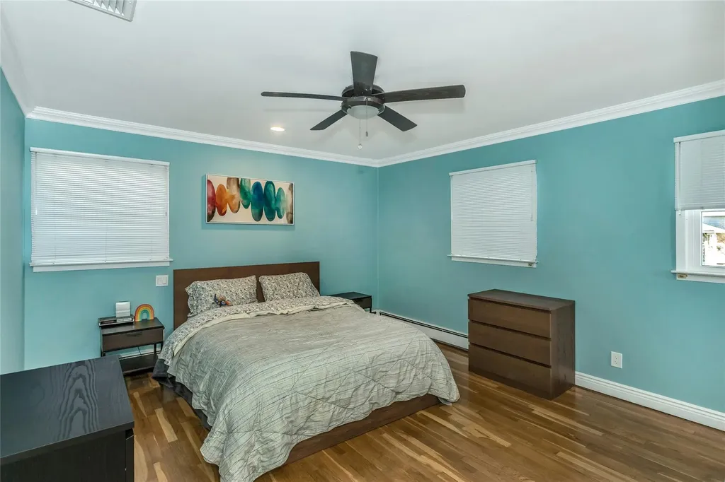 5 Myron Road Plainview NY 11803