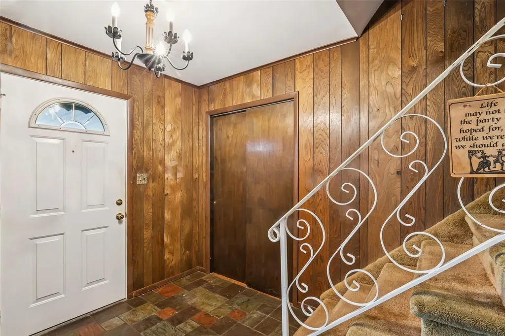 1 Spencer Way Kings Park NY 11754