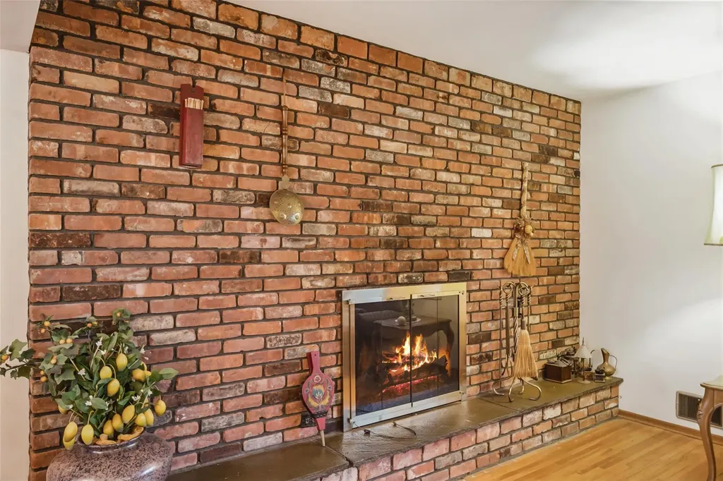 1 Spencer Way Kings Park NY 11754