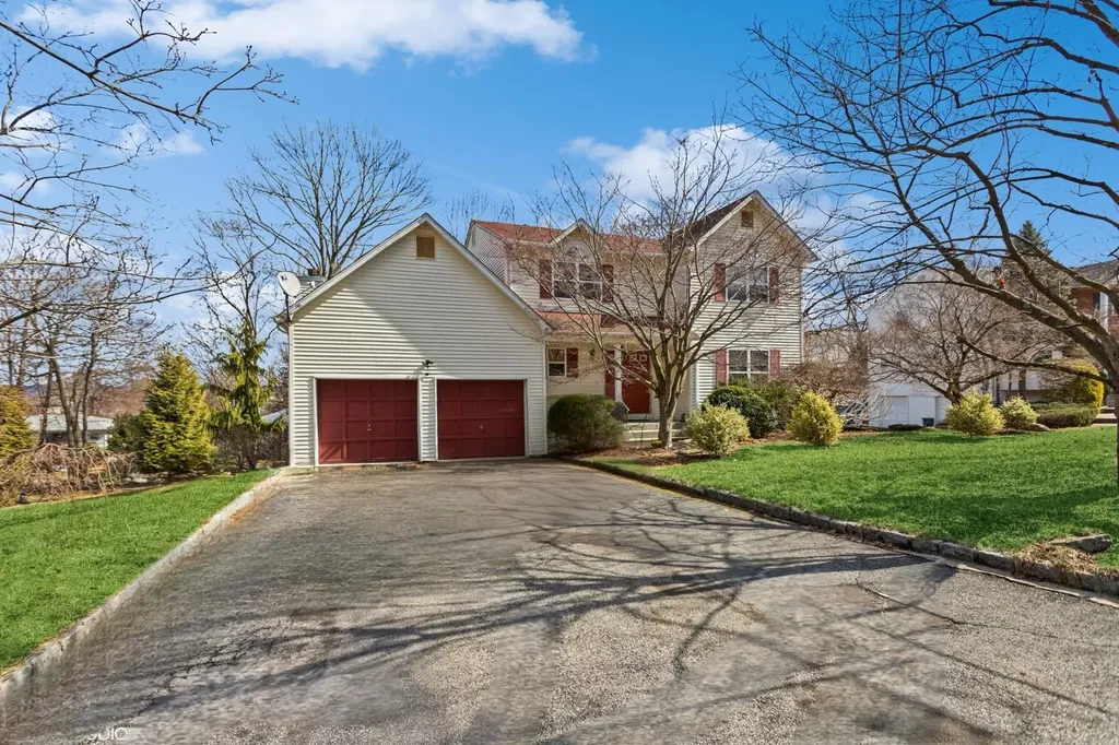 6 Ewald Place Stony Point NY 10980