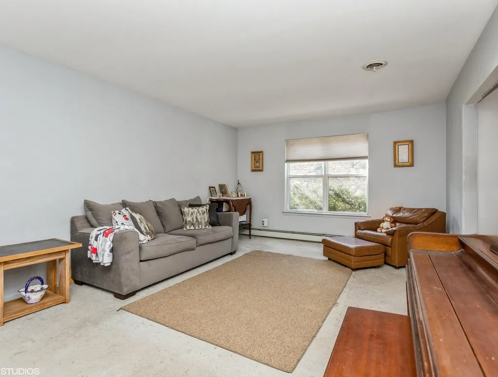 6 Ewald Place Stony Point NY 10980