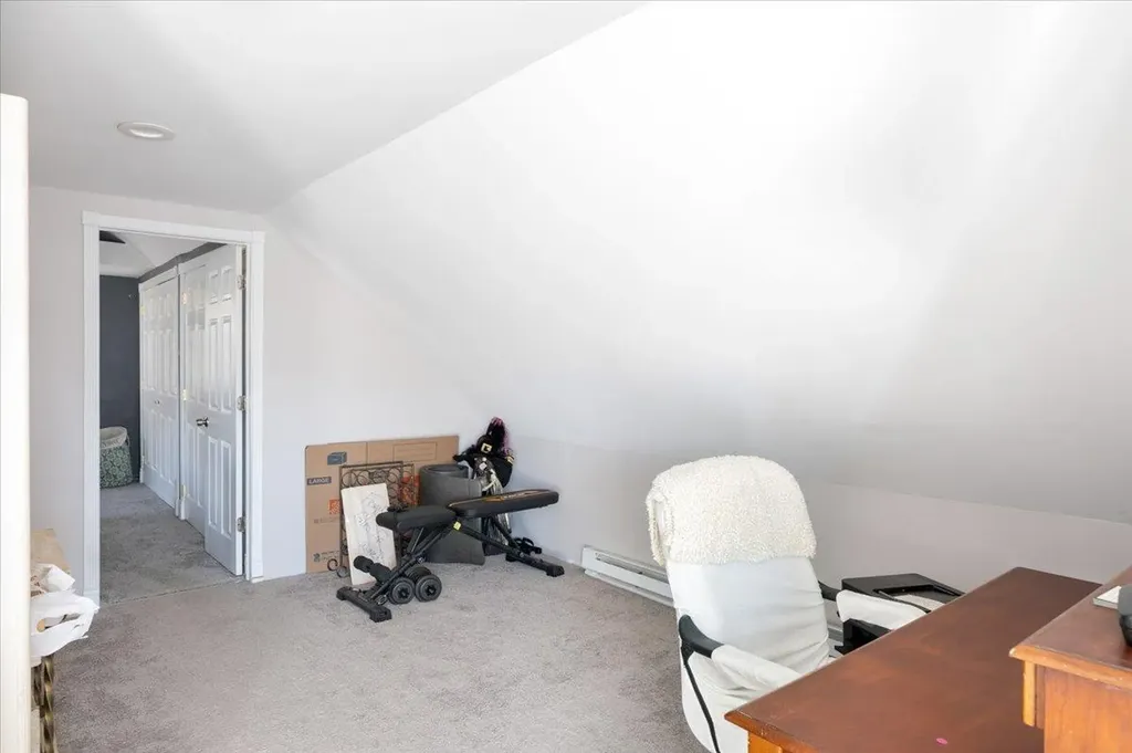 43 Floyd Road N Shirley NY 11967