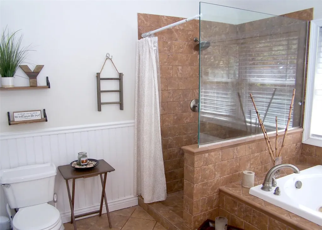 11 Doral Lane Yaphank NY 11980