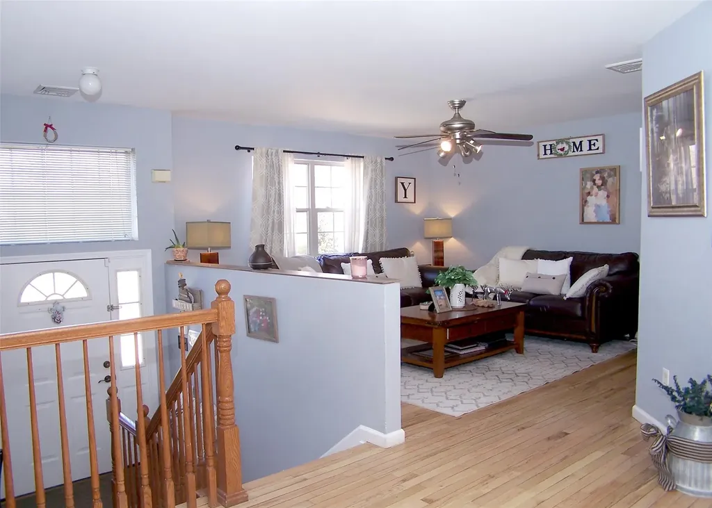 11 Doral Lane Yaphank NY 11980