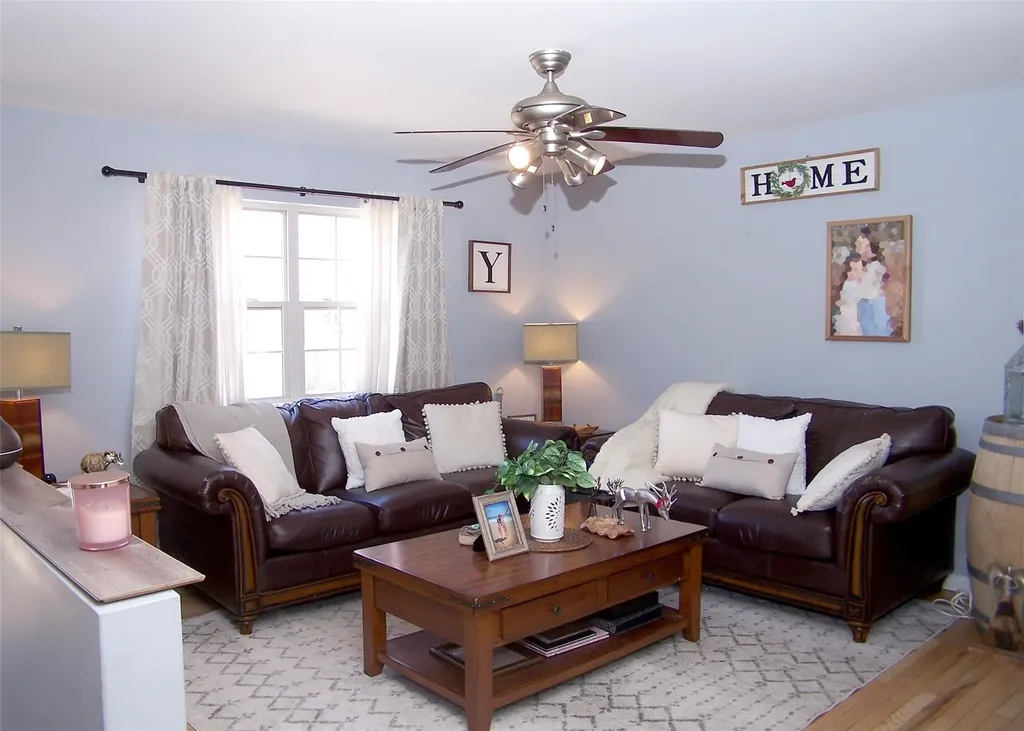 11 Doral Lane Yaphank NY 11980