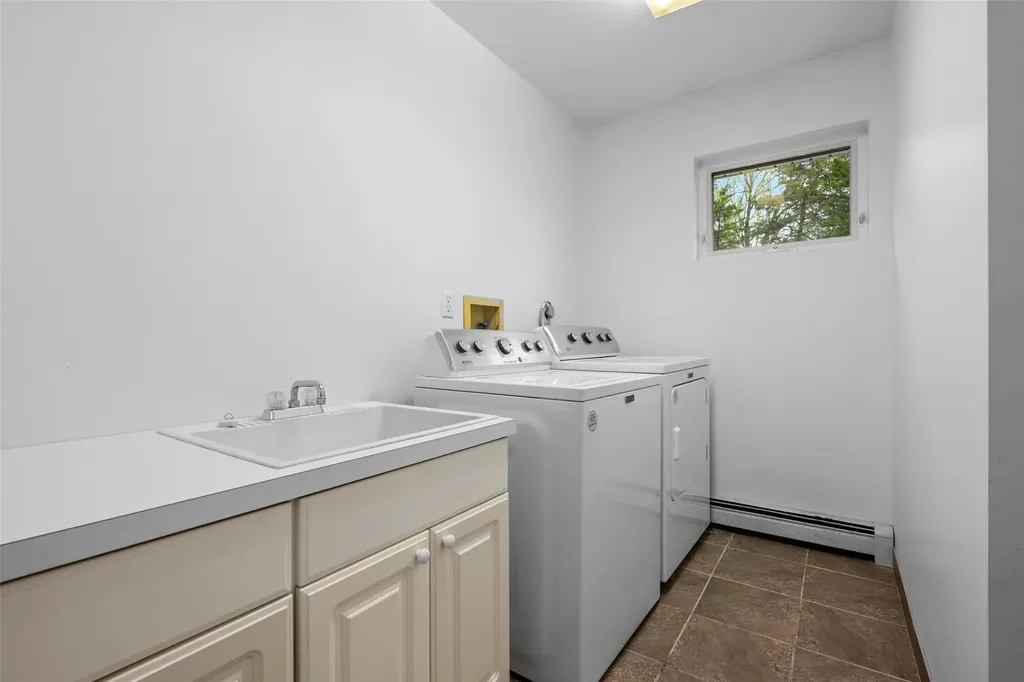 2 Bianca Court Warwick NY 10990