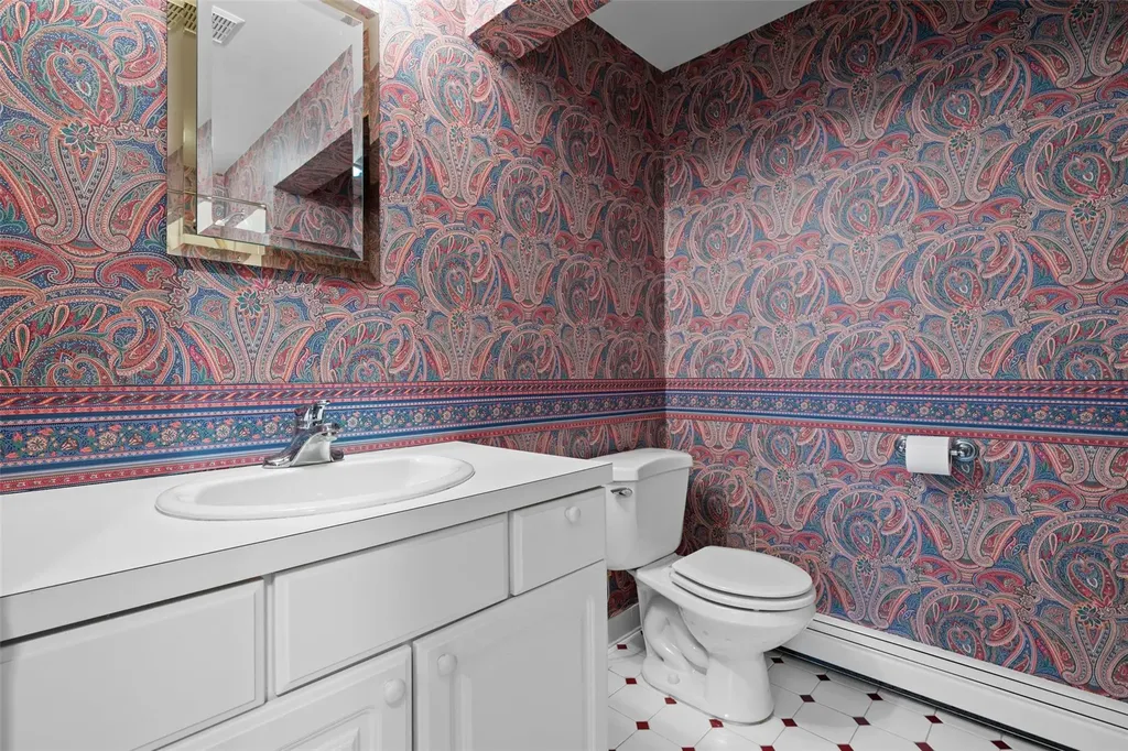 2 Bianca Court Warwick NY 10990