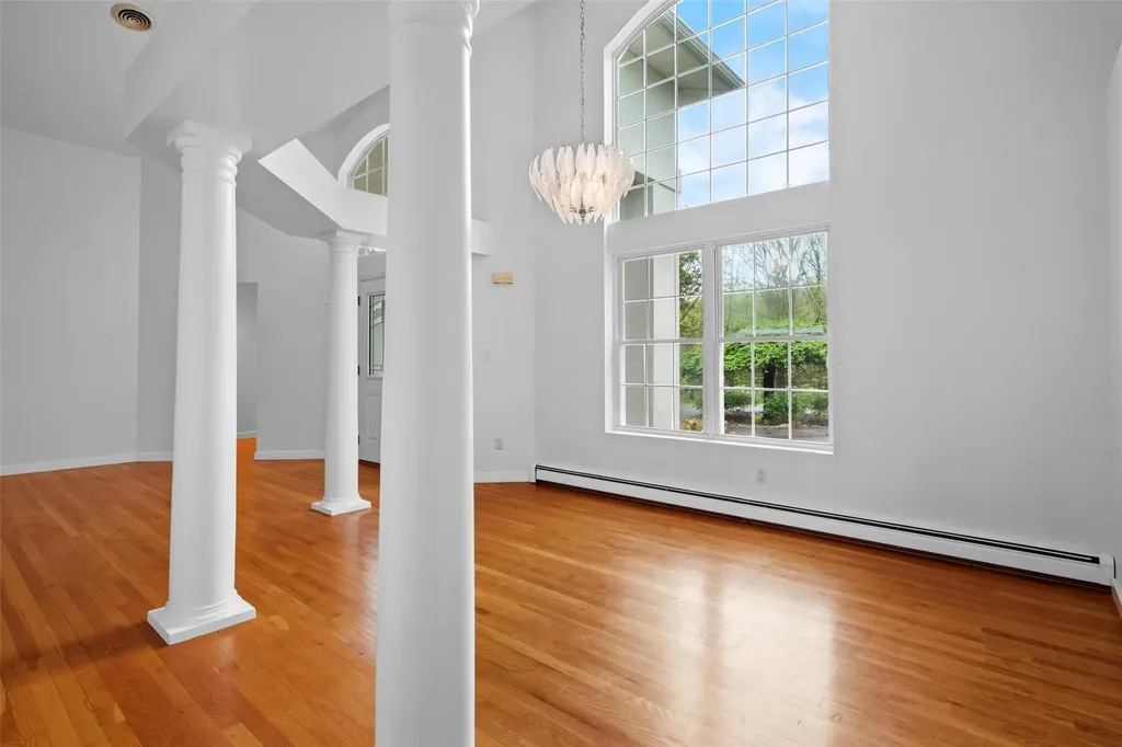 2 Bianca Court Warwick NY 10990