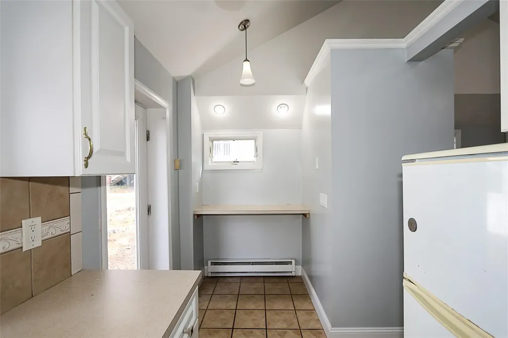 26 Thomas Place Smithtown NY 11787