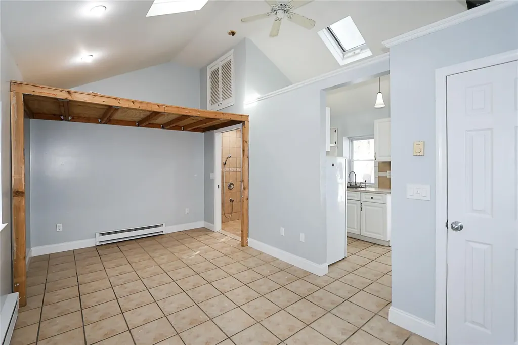 26 Thomas Place Smithtown NY 11787