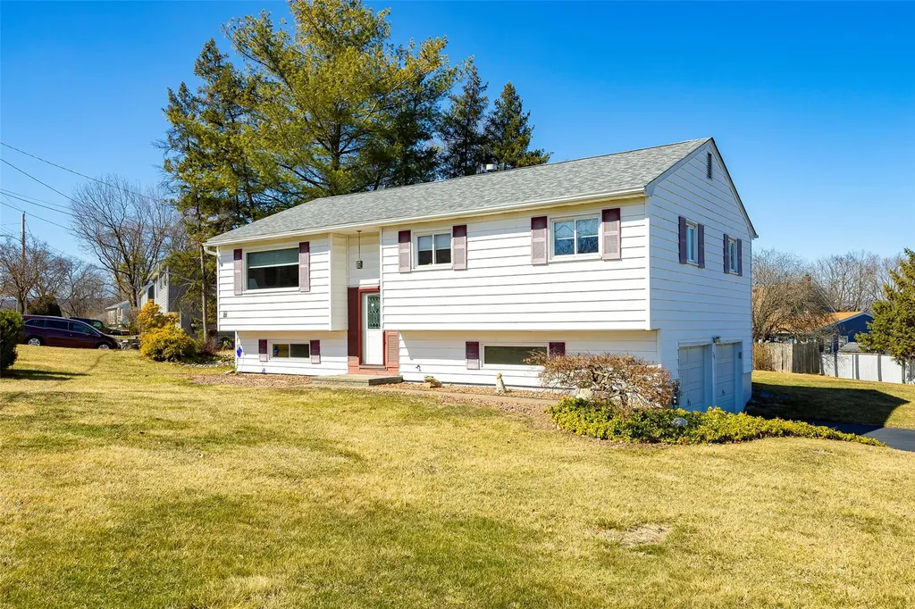 26 Ricky Lane Poughkeepsie NY 12601