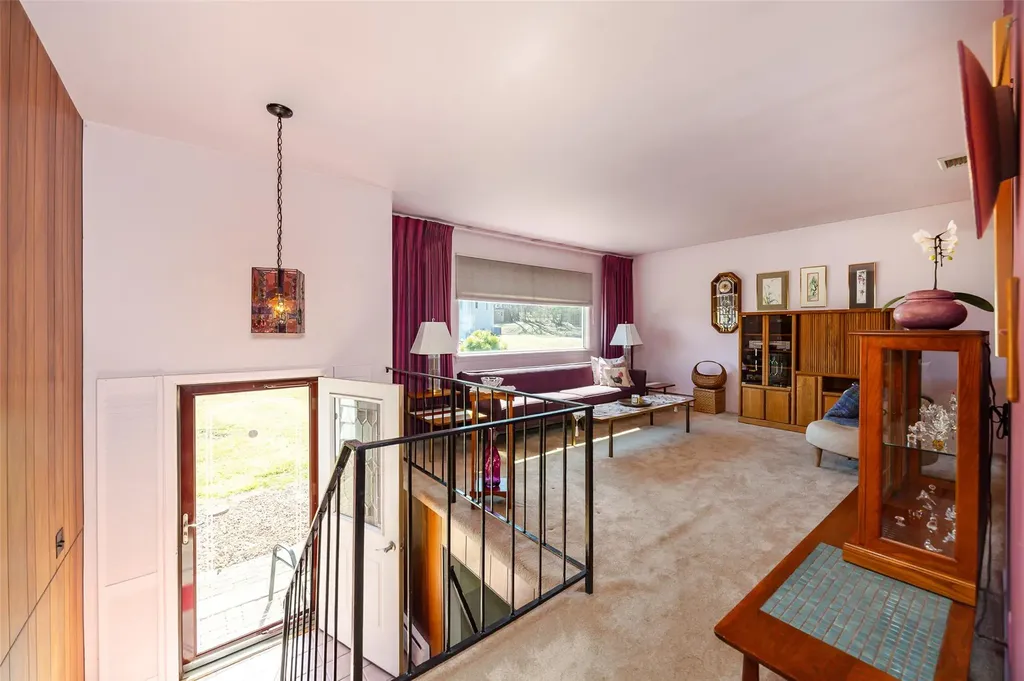 26 Ricky Lane Poughkeepsie NY 12601