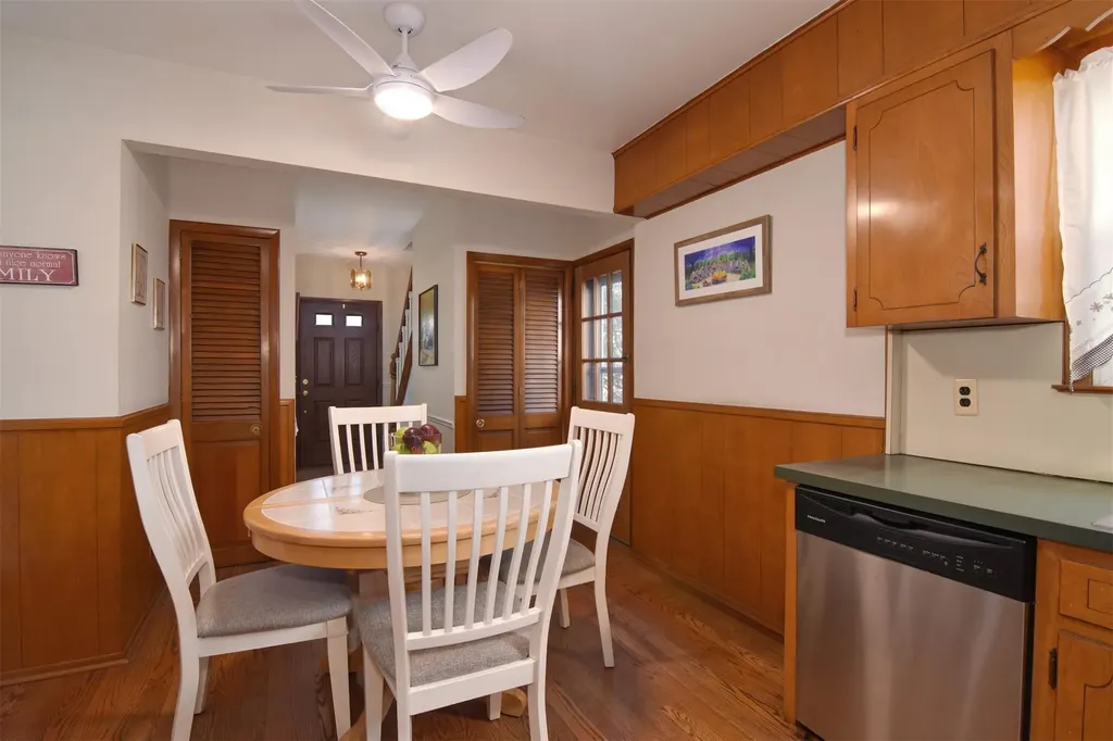 376 Aka 372 Bronxville Road Bronxville NY 10708