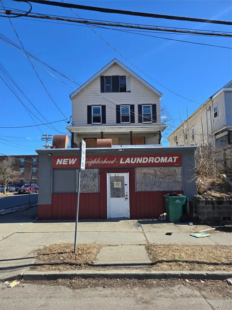 83 N Clinton Street Poughkeepsie NY 12601