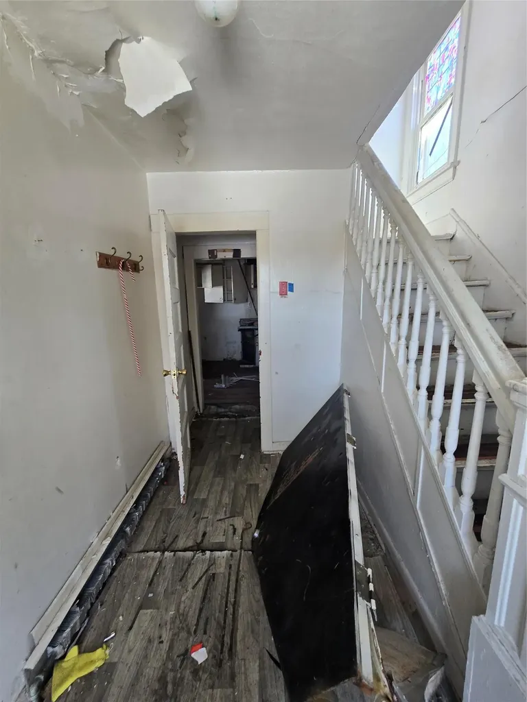 83 N Clinton Street Poughkeepsie NY 12601