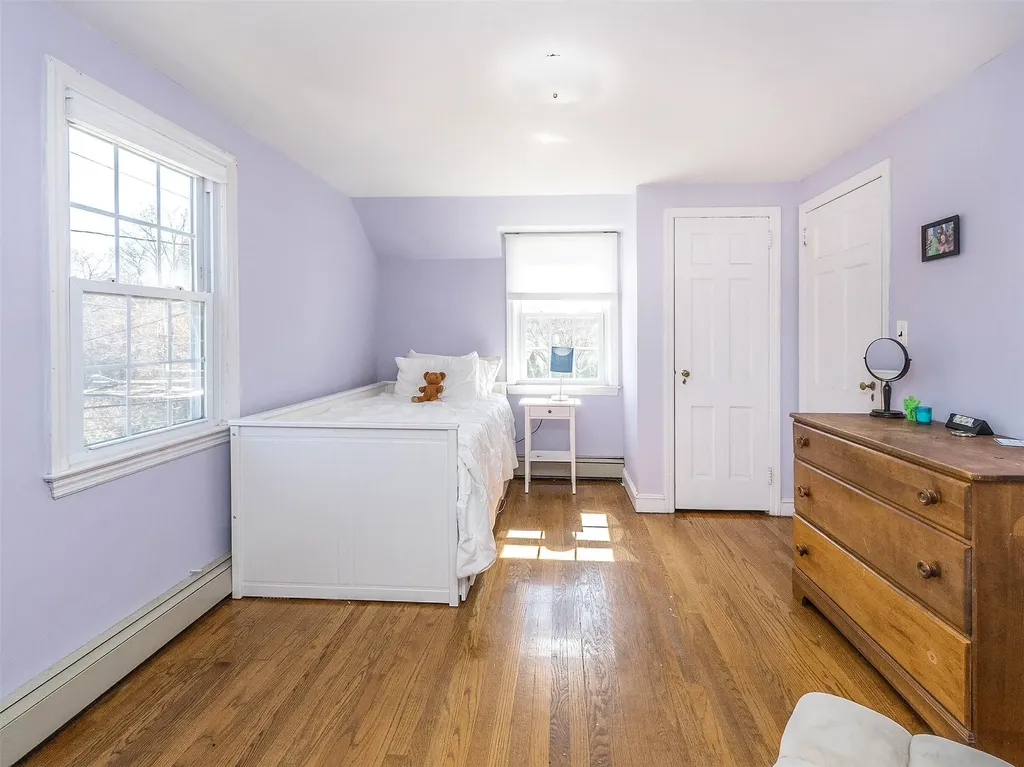 72 Dosoris Way Glen Cove NY 11542