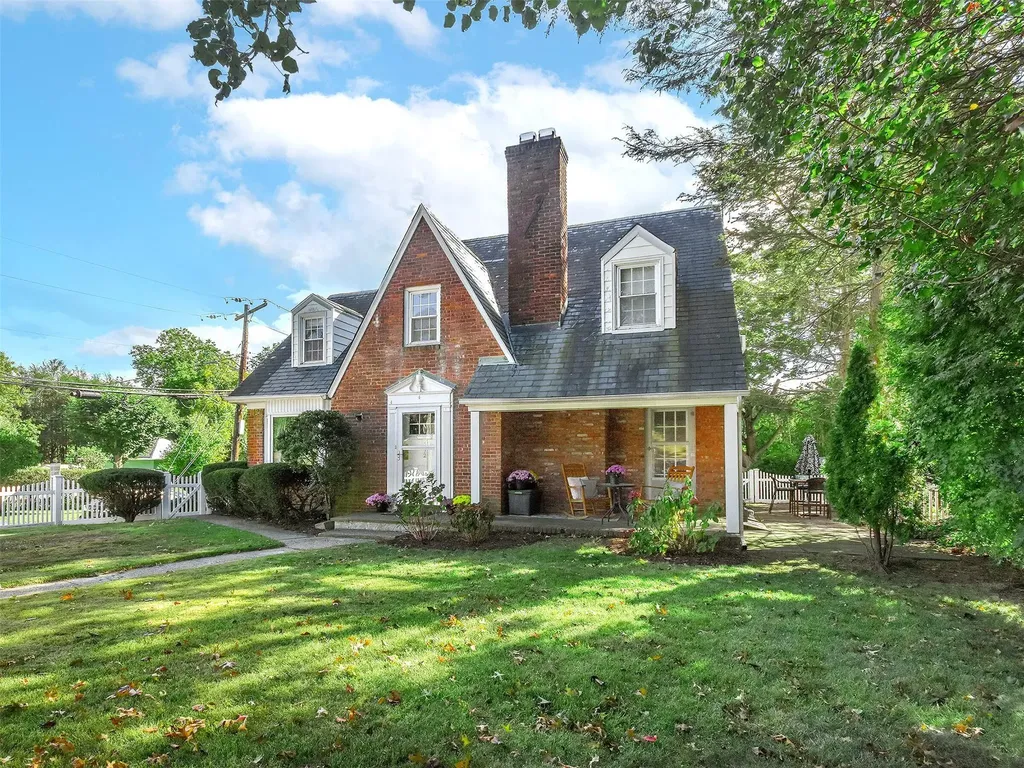 72 Dosoris Way Glen Cove NY 11542