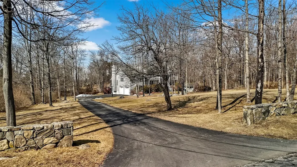 297 Dingle Ridge Road Brewster NY 10509