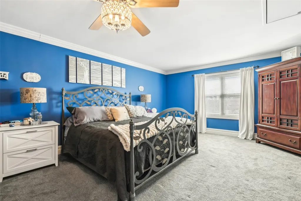 49 Robert Street Patchogue NY 11772