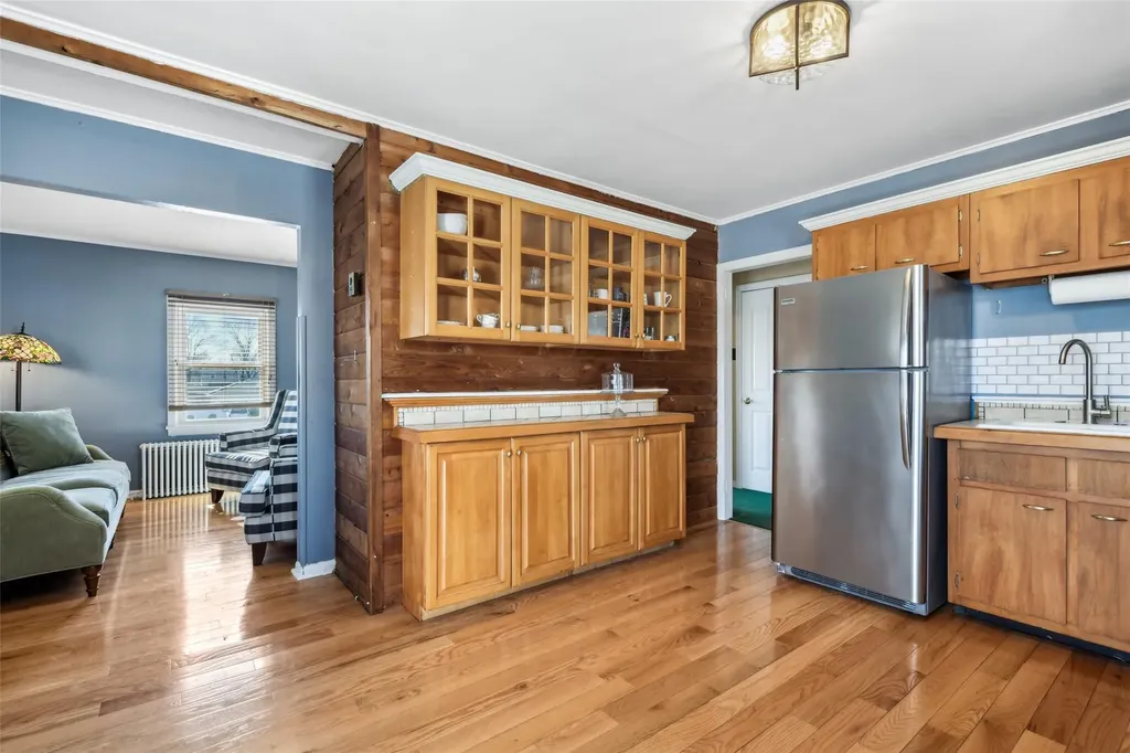 49 Robert Street Patchogue NY 11772