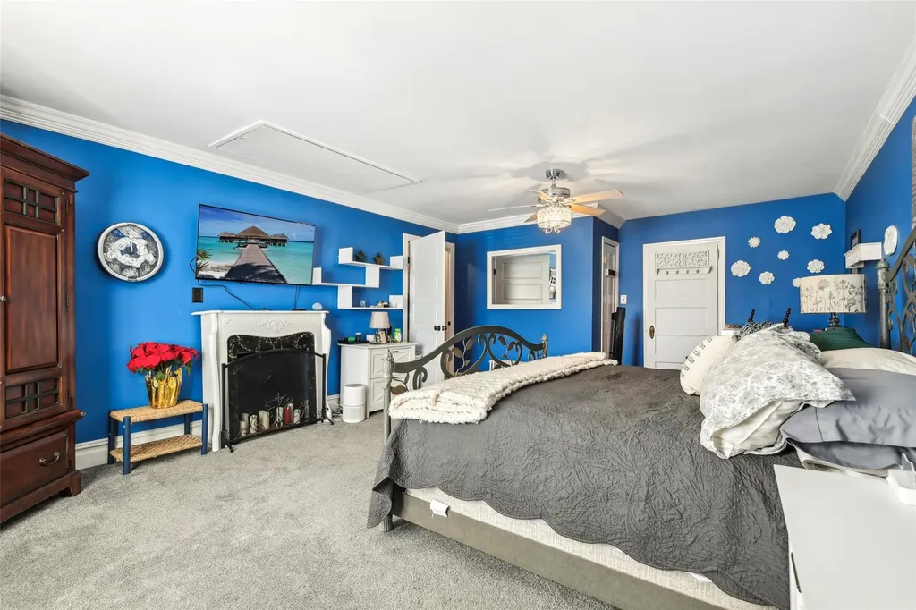 49 Robert Street Patchogue NY 11772