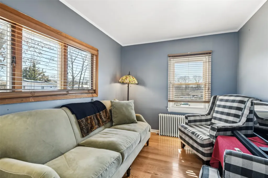 49 Robert Street Patchogue NY 11772