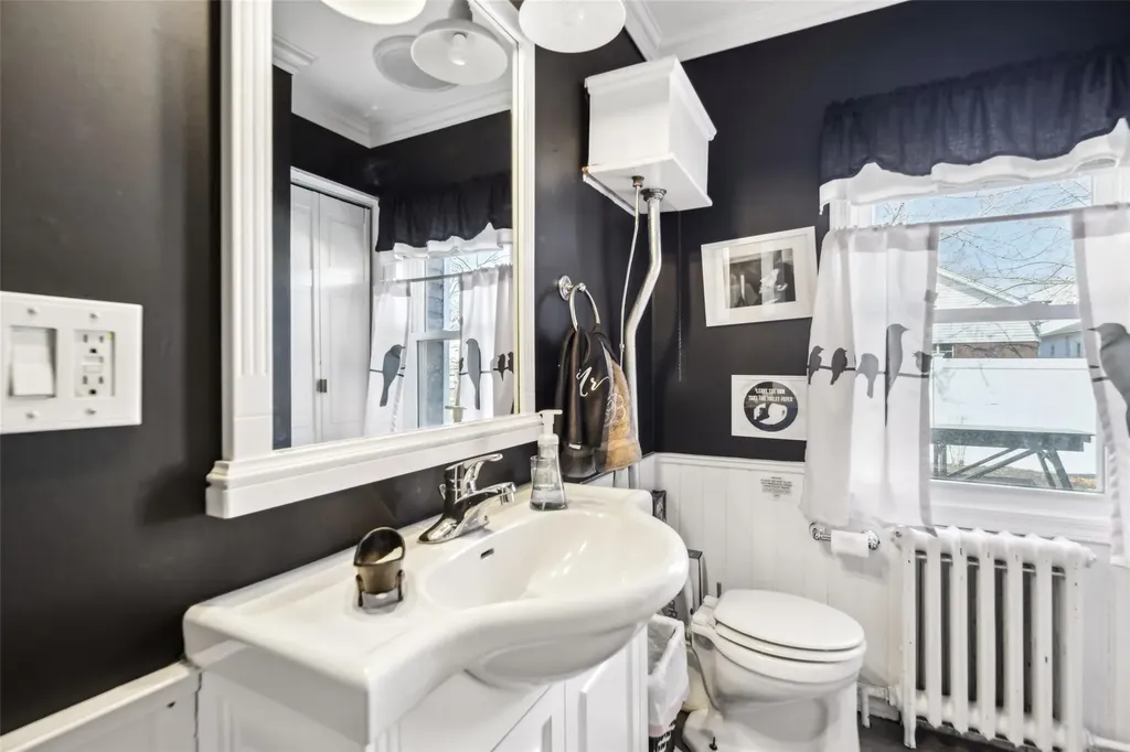 49 Robert Street Patchogue NY 11772