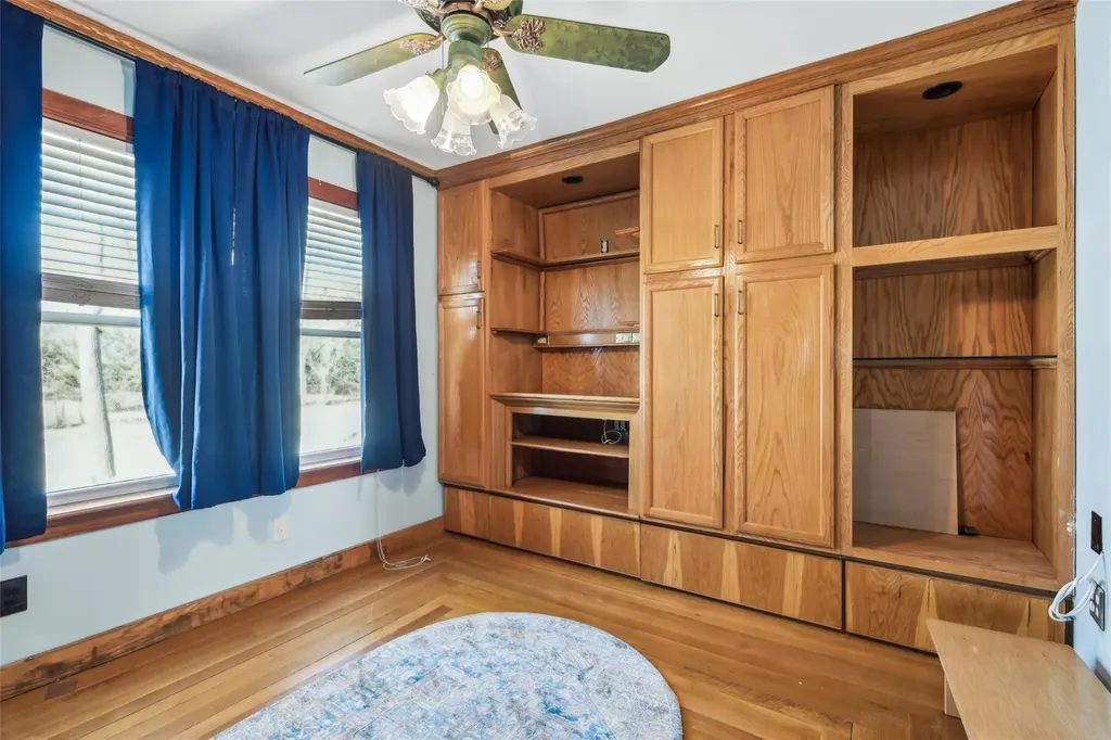 49 Robert Street Patchogue NY 11772