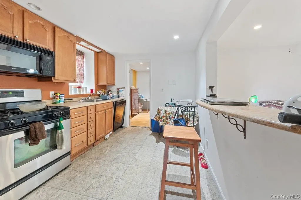30 College Place Yonkers NY 10704