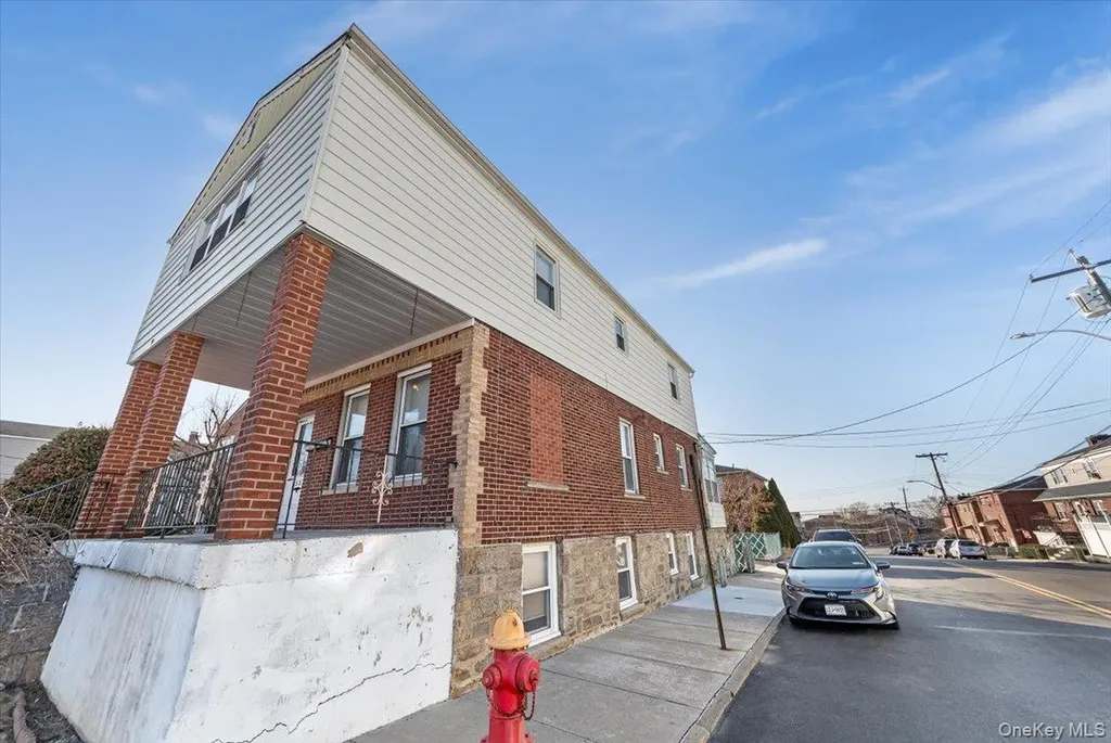 30 College Place Yonkers NY 10704