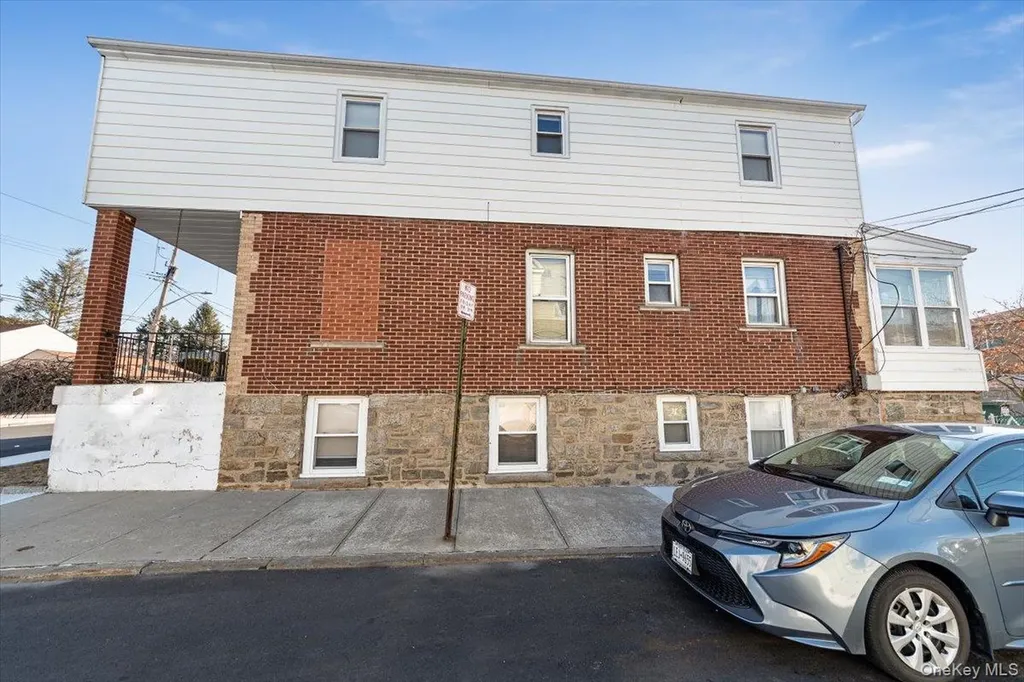 30 College Place Yonkers NY 10704