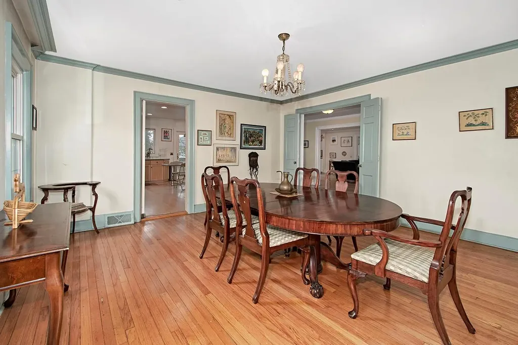 10 Richbell Road White Plains NY 10605