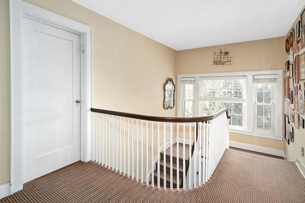 10 Richbell Road White Plains NY 10605