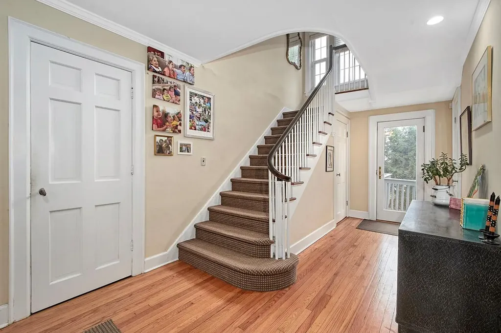 10 Richbell Road White Plains NY 10605