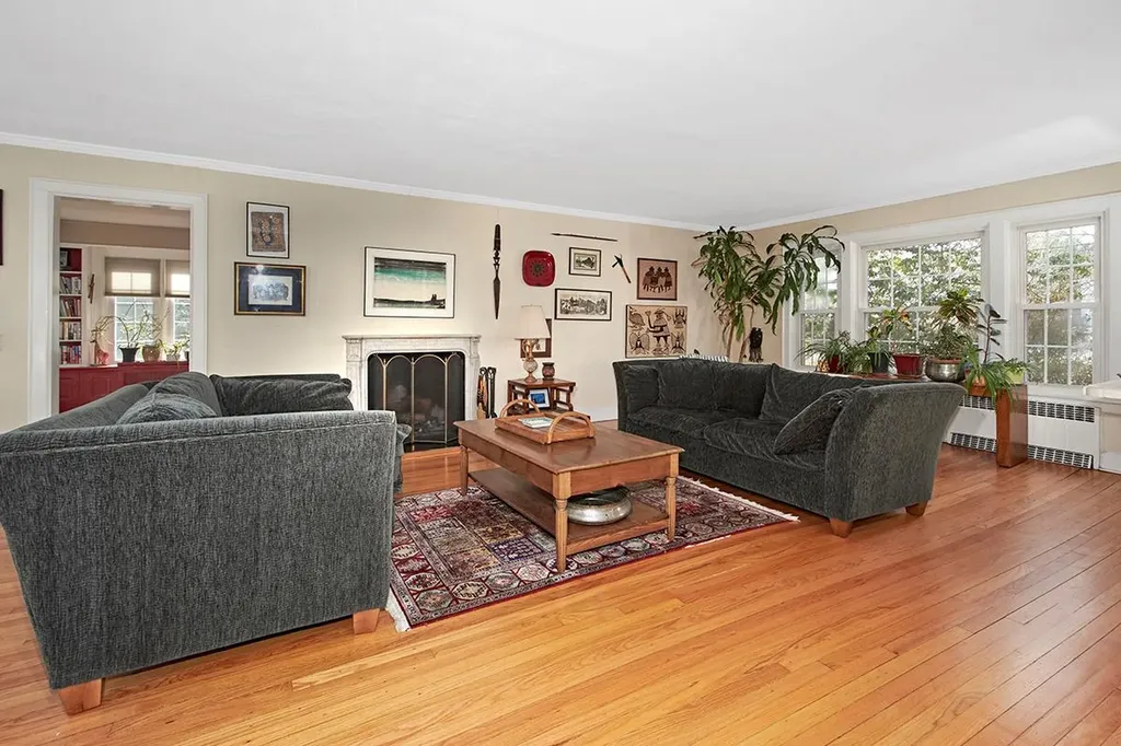 10 Richbell Road White Plains NY 10605