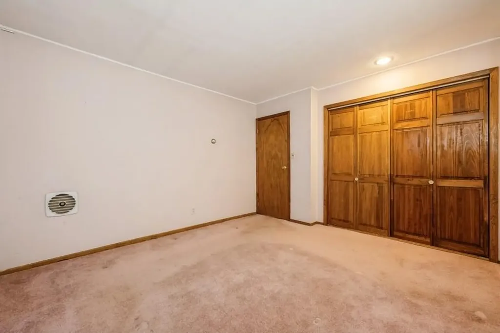 42 Martin Lane Westbury NY 11590