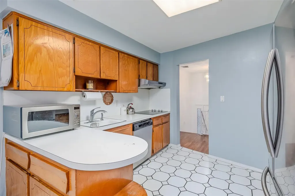 1425 Cecily Drive Merrick NY 11566
