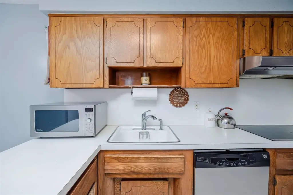 1425 Cecily Drive Merrick NY 11566