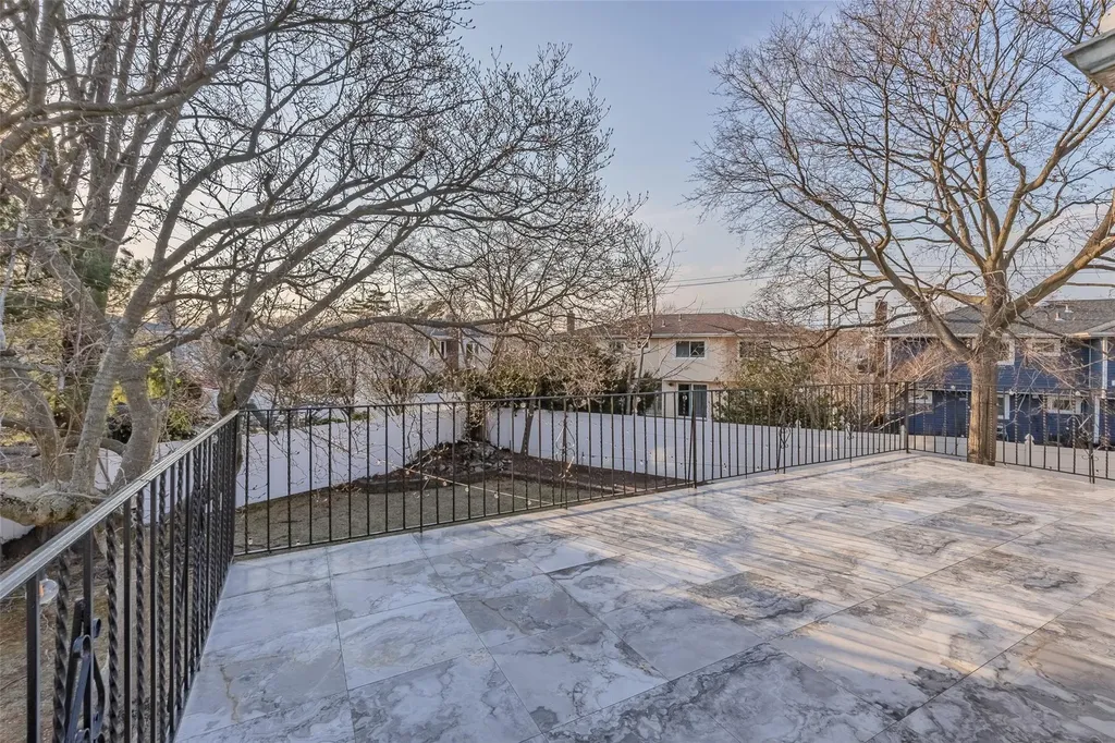 1425 Cecily Drive Merrick NY 11566
