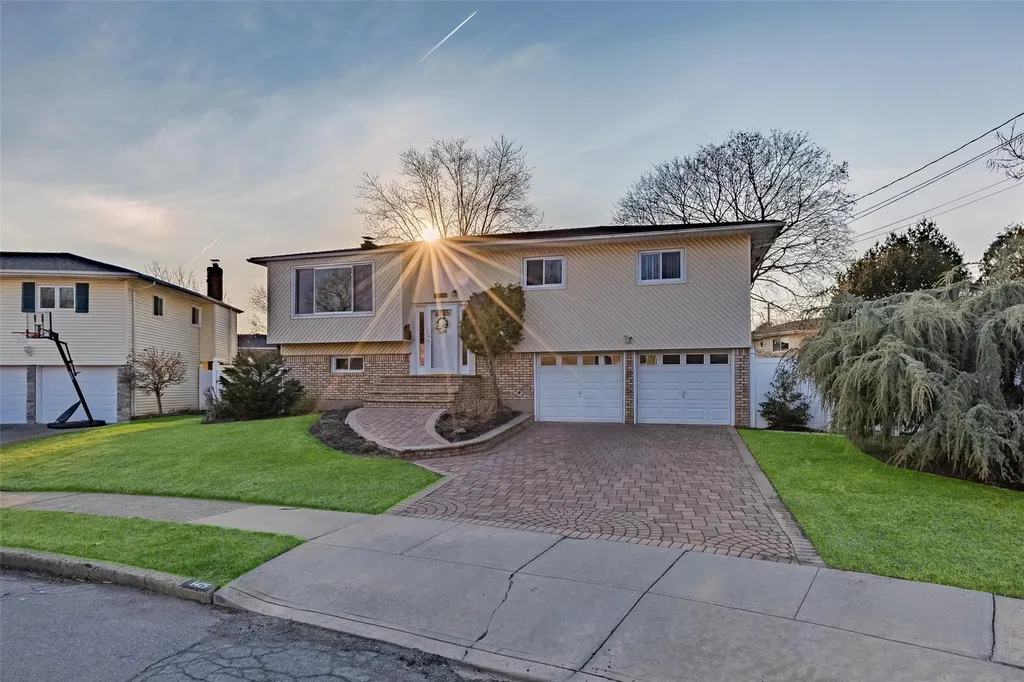 1425 Cecily Drive Merrick NY 11566