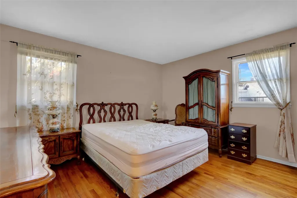 2049 Orinoco Drive West Islip NY 11795